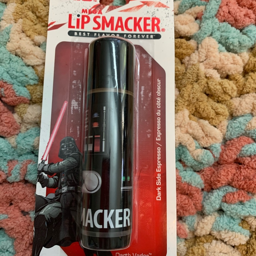 New Star Wars Mega Lip-smacker Darth Vader